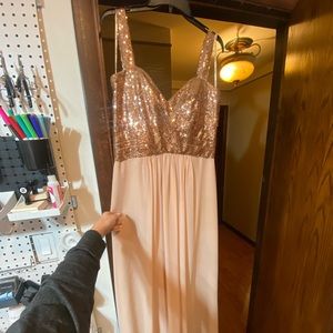 Women’s bridesmaid dress